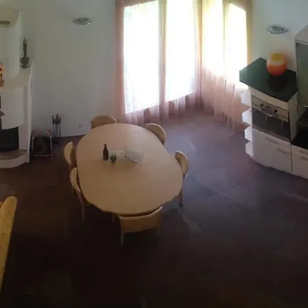 Alpharmonie Apartamento *