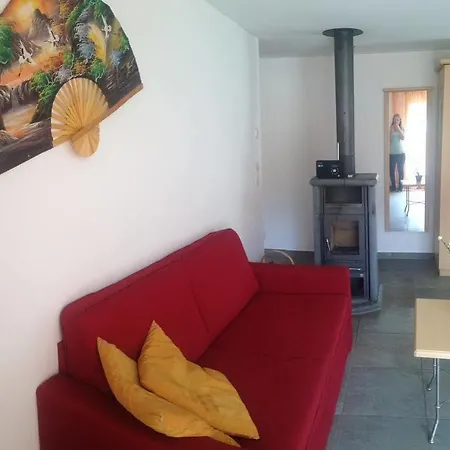 Alpharmonie Apartment *