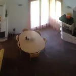 Alpharmonie Apartment *